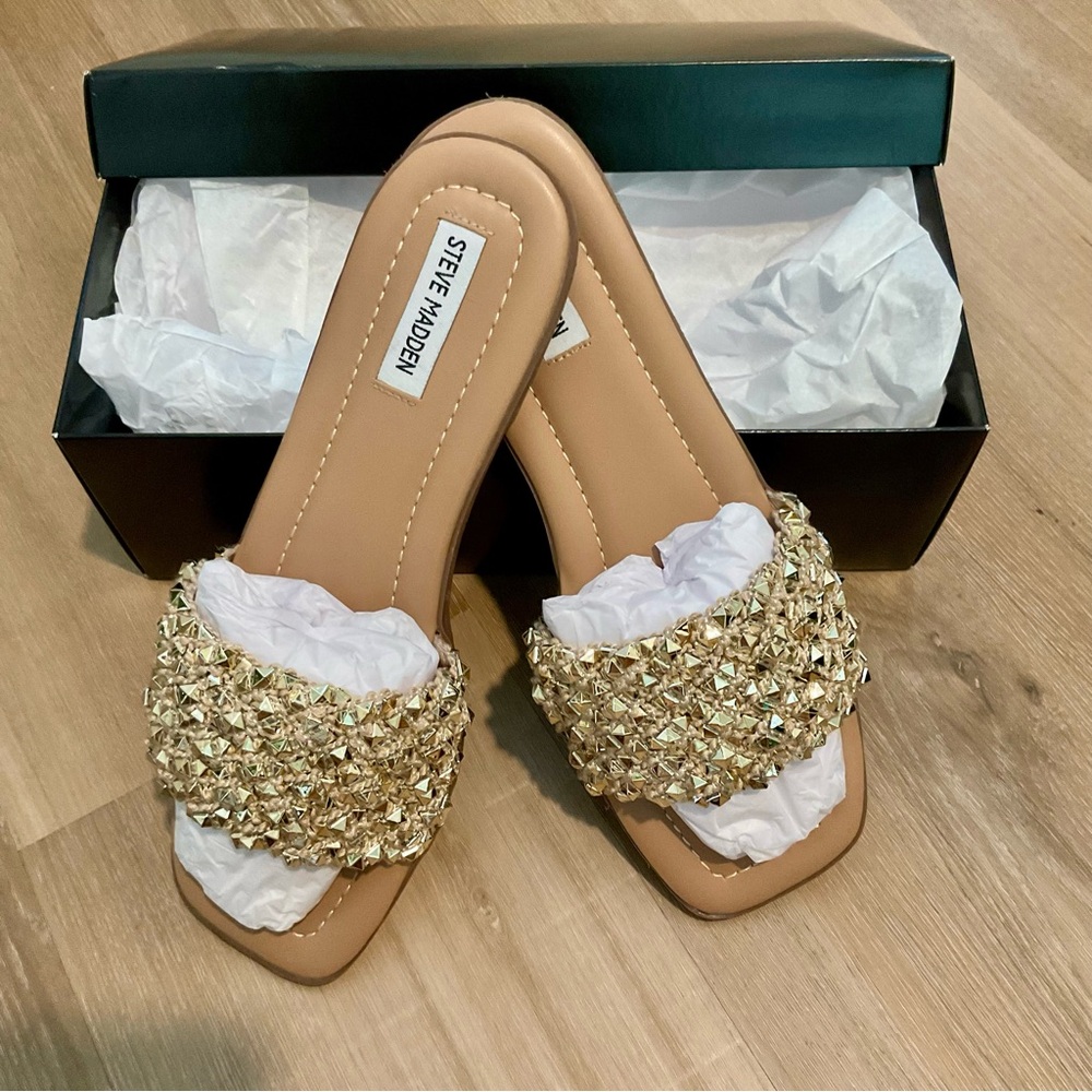 Steve Madden Tan Sandals with Silver Embellishments